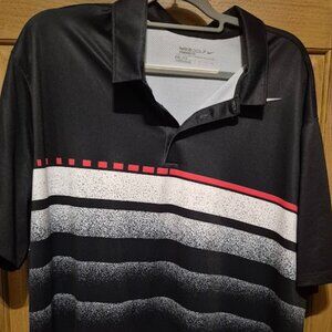 Nike Standard Fit Men's Striped Dri-Fit Golf Shirt